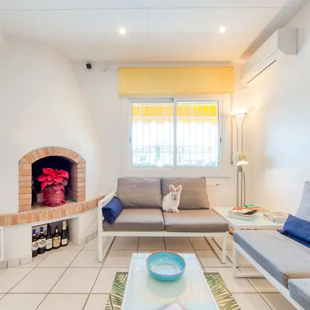 House By Interhome Holiday home Empuriabrava