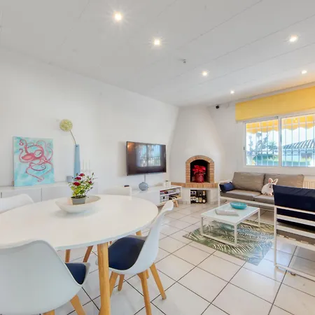 Holiday home House By Interhome Empuriabrava